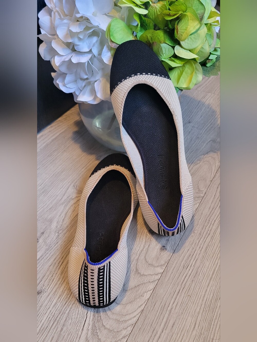 Rothy's The Square Tuxedo Beige & Black Cap Toe Flats, Women's US 8, EU 38.5 - Picture 2 of 16